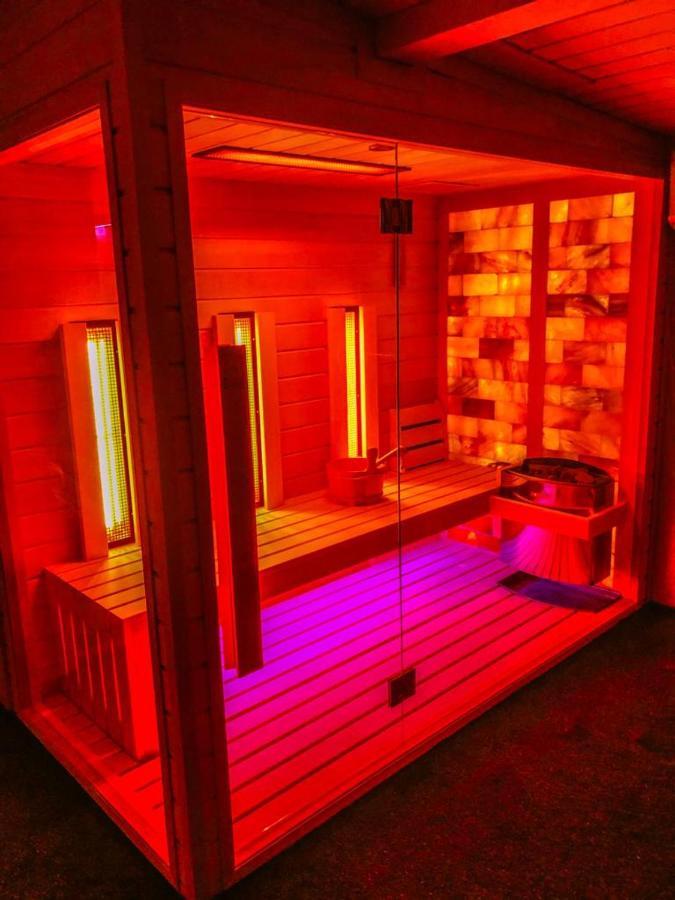 Apartment Skygarden - Luxury Penthouse With Private Jakuzzi Gym Sauna